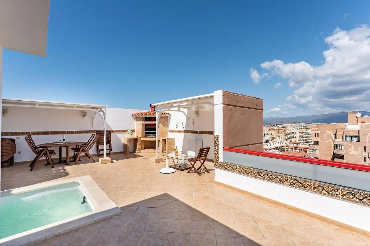 Malagasuite Skyviews Fuengirola Apartment